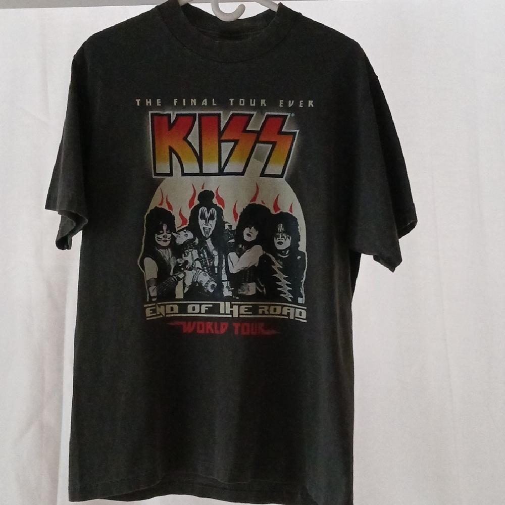 Kiss End of the Road Black Graphic Tee